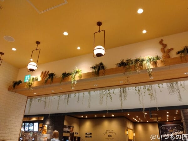 Xperia Ace Ⅲで暗めの店内を撮影2