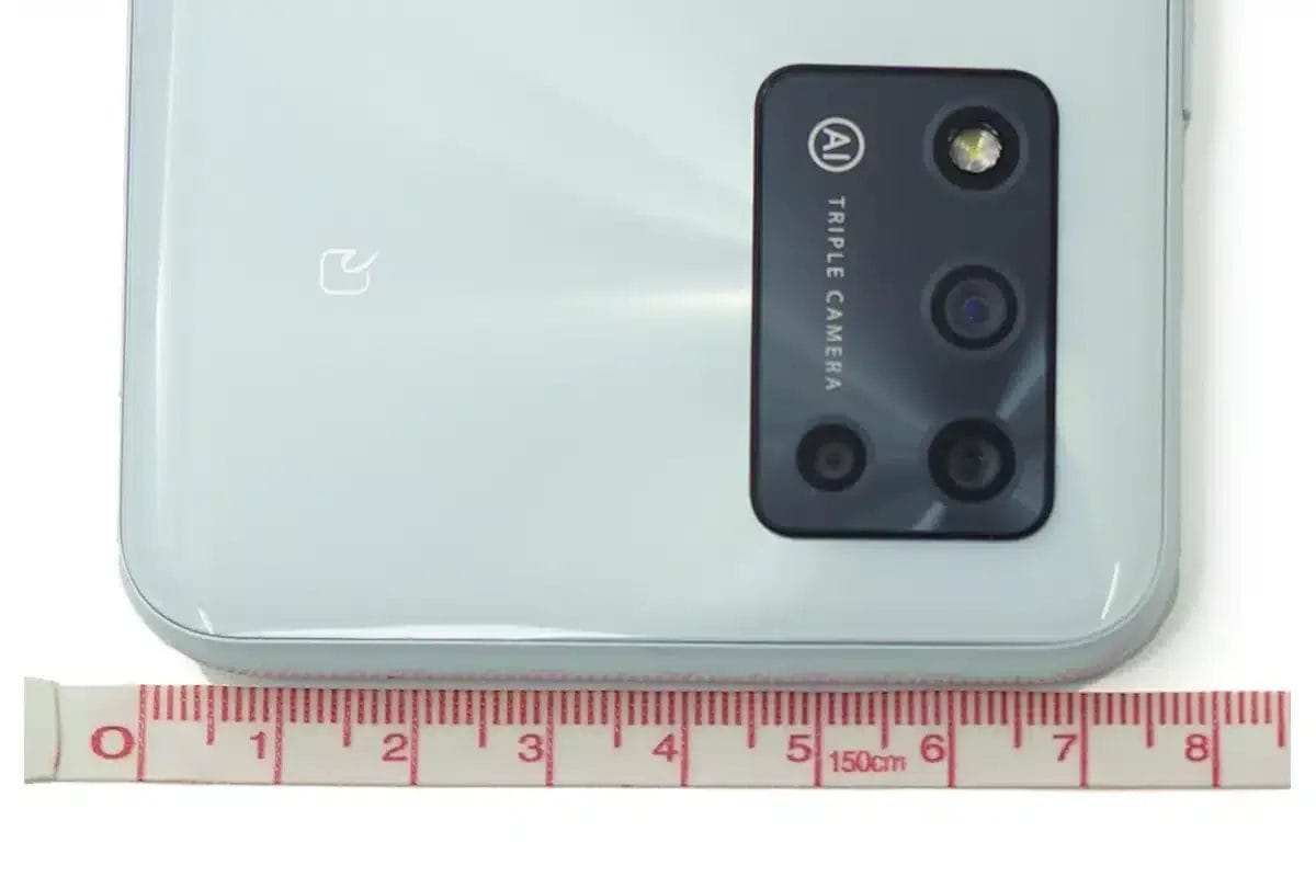 libero5g2-measure-width | スマホを検証してみた Libero 5G Ⅱの横幅は約78mm