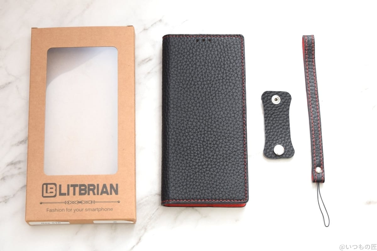 筆者が購入したAndroid One S10の保護ケース一式