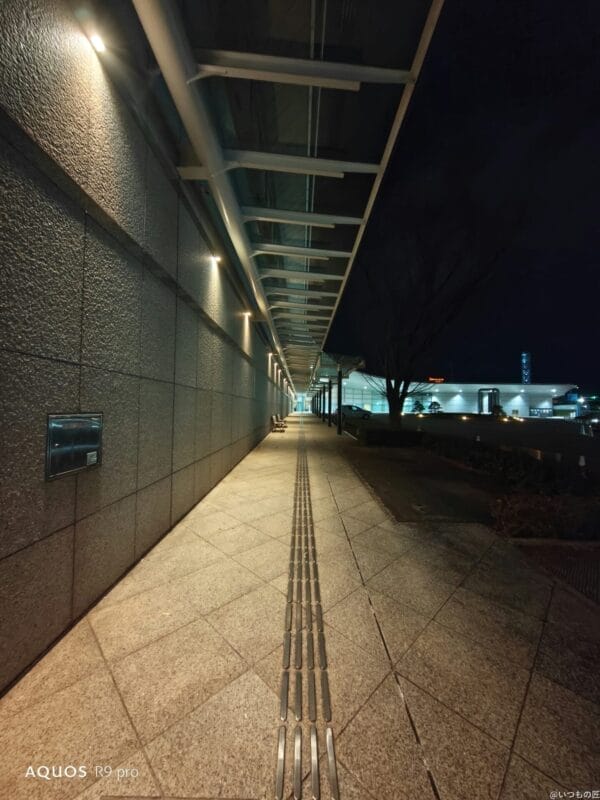 aquos r9 proで暗所撮影した風景写真 | スマホを検証してみた AQUOS R9 pro カメラ AQUOS R9 proで暗所撮影した風景写真