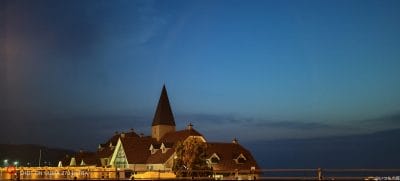 教会の屋根を暗所撮影した写真 | スマホを検証してみた nubia Z70 Ultra カメラ 教会の屋根を暗所撮影した写真